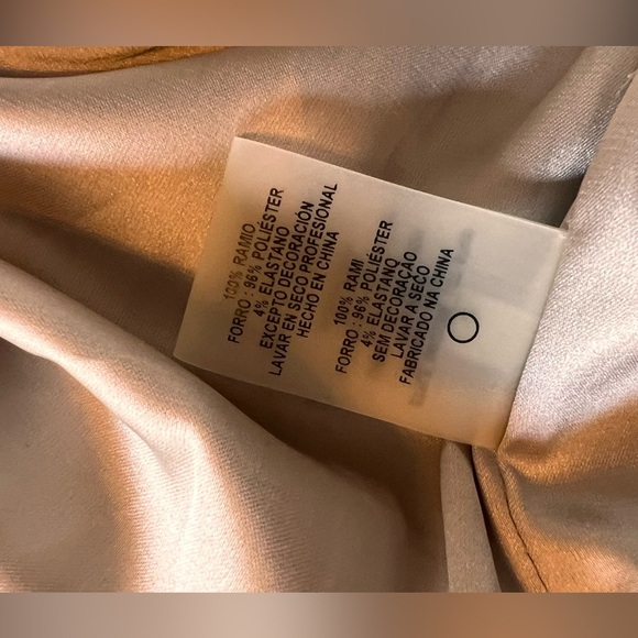 Elie Tahari Glady’s Sand Skirt - Picture 9 of 9